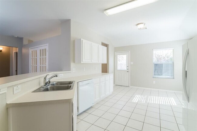 Foto del edificio - 19722 River Breeze Dr