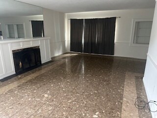 Foto del edificio - 2220 Aldo Blvd