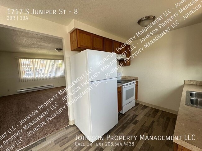 Building Photo - 1717 S Juniper St