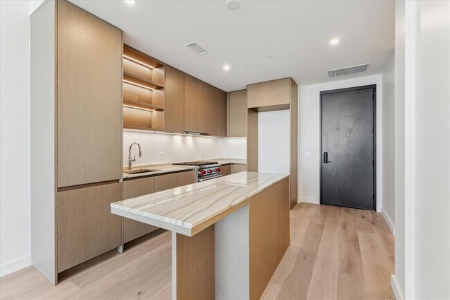 Foto del edificio - 610 Davis St