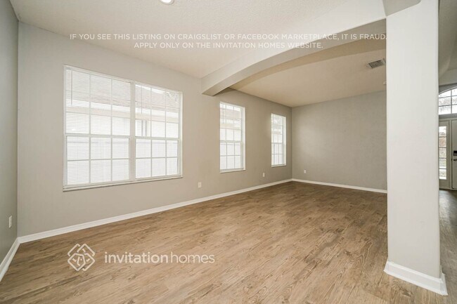 Foto del edificio - 1952 Bridgeview Cir