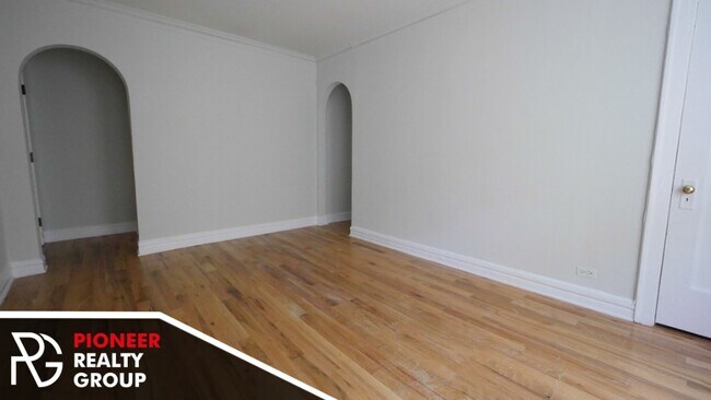 Foto del edificio - 425 W Roscoe St