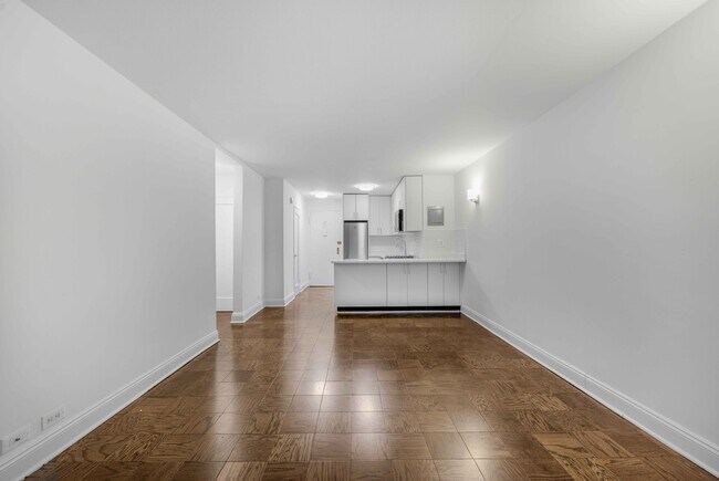 Foto del edificio - 137 E 38th St