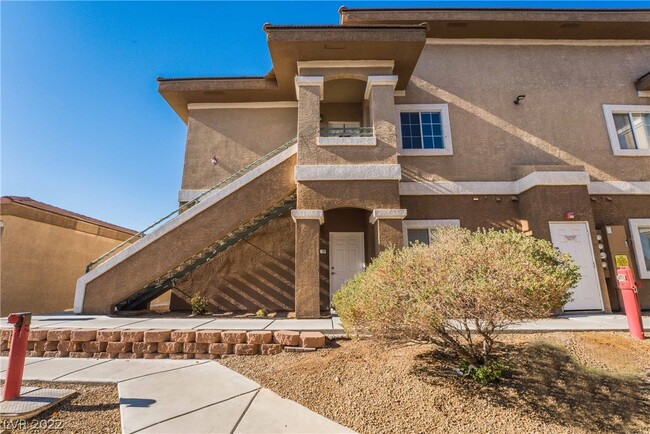 Building Photo - 833 Aspen Peak Loop