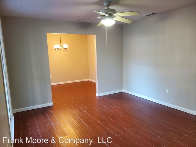 Foto del edificio - 3 br, 2 bath House - 12521 Deerfield Rd