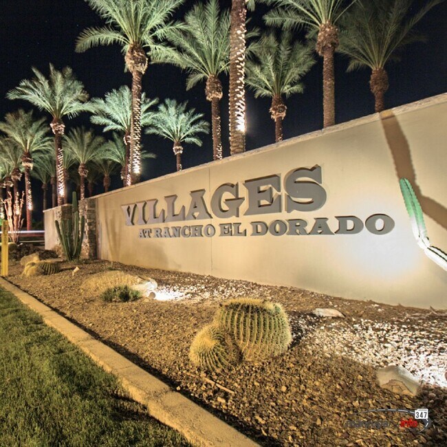 Building Photo - Large Living in The Villages with Communit...
