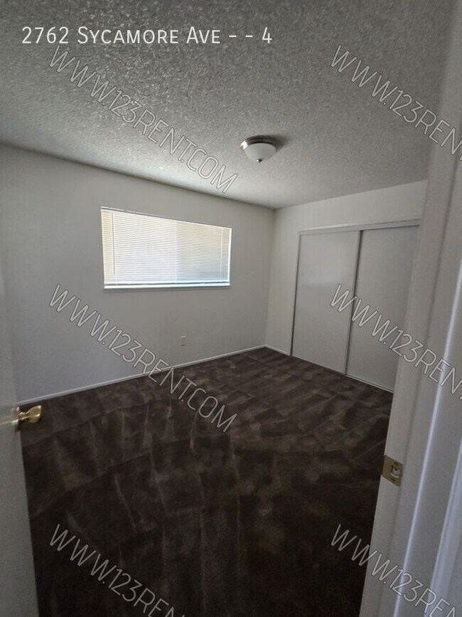 Foto del edificio - 2762 Sycamore Ave