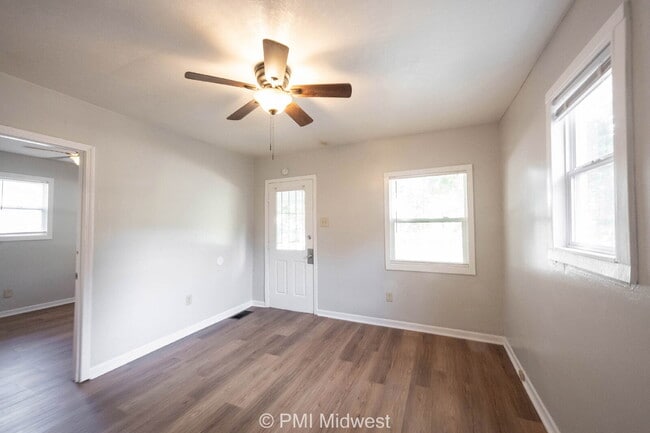 Foto del edificio - 3026 S Rybolt Ave