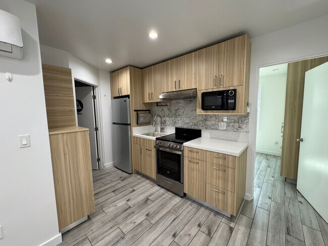 Foto del edificio - 14660 Gault St