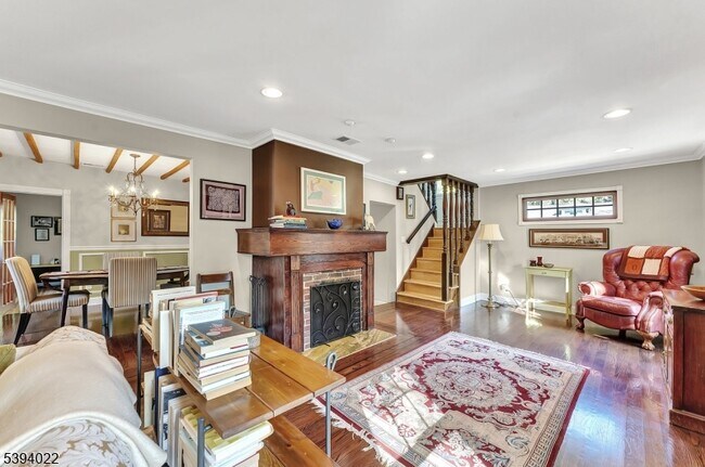 Foto del edificio - 19 Forest Dr