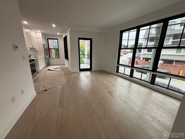 Foto del edificio - 36 Colborne Rd