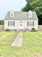 Building Photo - 214 Brightwood Ave