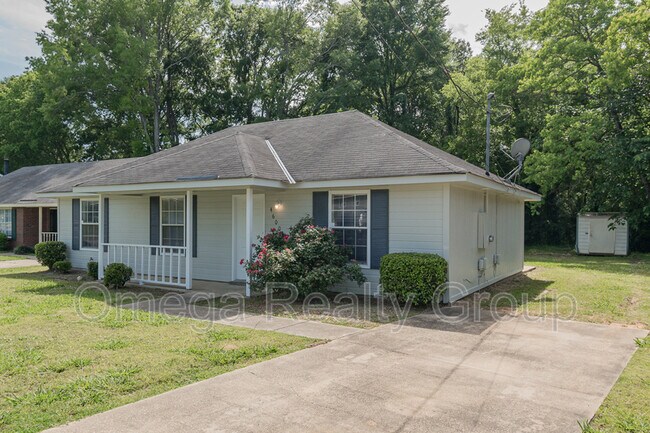 Building Photo - 4600 Neese Dr