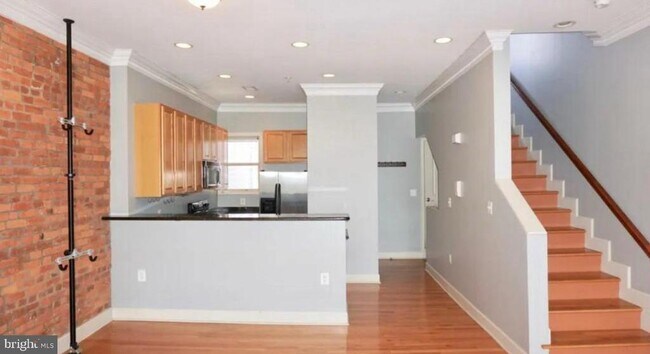 Foto del edificio - 523 Florida Ave NW