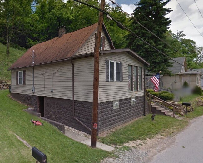 Building Photo - 369 Pike Run Dr
