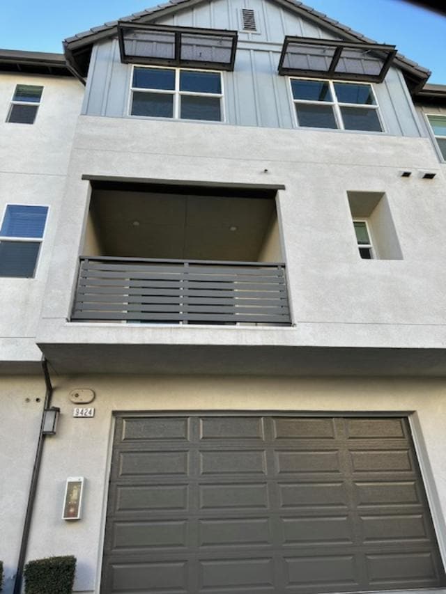 Back - 9424 Shade Pl