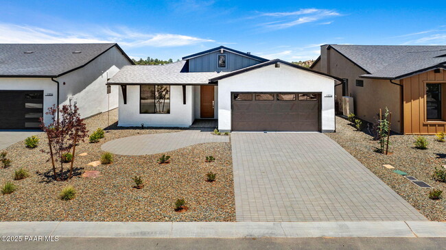 Building Photo - 1324 Rockwood Dr