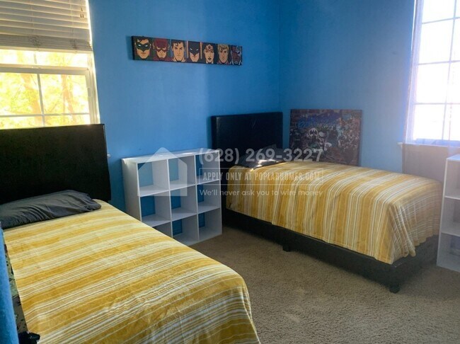 Foto del edificio - 27922 Hide Away Ct