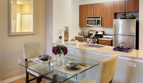 Foto del edificio - 160 Brownstone Way