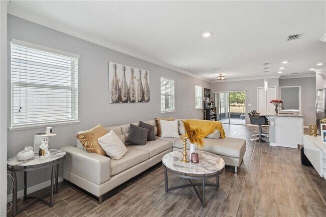 Foto del edificio - 2281 Canyon Breeze Ave