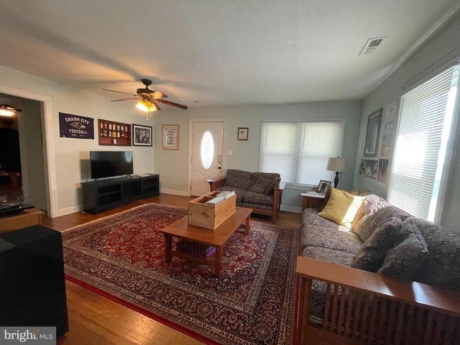 Building Photo - 6062 Potomac Dr