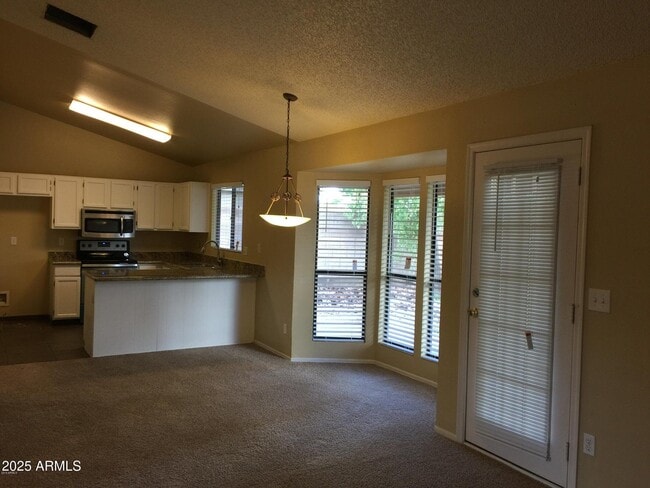 Building Photo - 6420 E Sandra Terrace