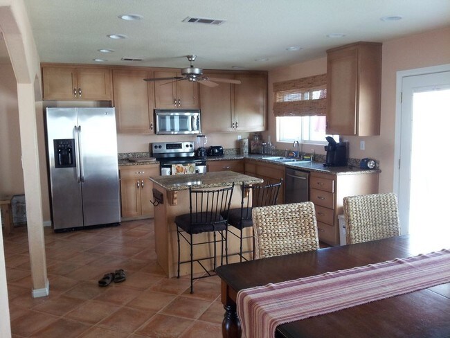 Building Photo - 29642 Vacation Dr