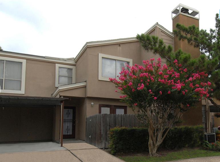 Arbor Village Rentals in Houston at 6298 Ludington Dr Houston, TX