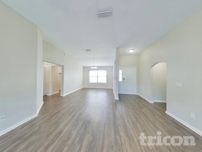 Building Photo - 11540 Rolling River Blvd