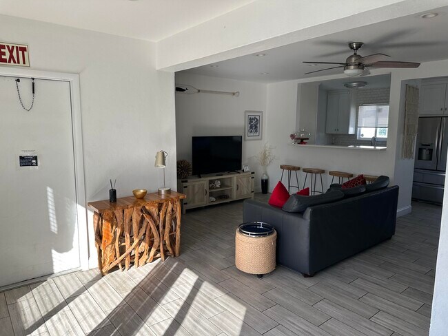 Foto del edificio - 1258 Beach Rd