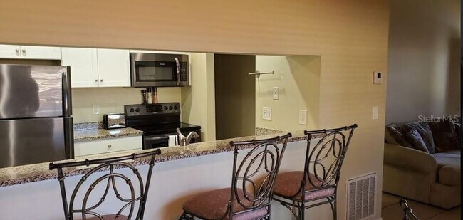 Barra de cocina - 3822 59th Ave W