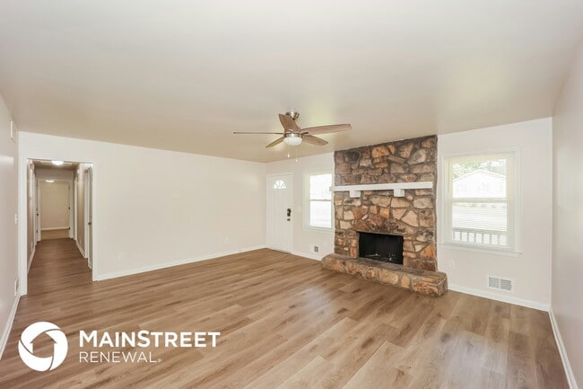 Building Photo - 4141 Macduff Dr