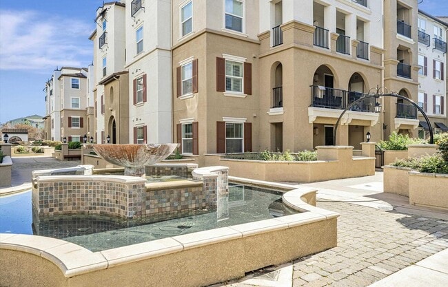 Building Photo - Easy Living in Dublin - Single Level 2/2 C...
