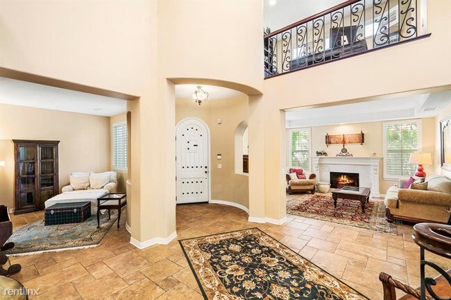 Building Photo - 4 br, 4.5 bath House - 1441 Honey Creek Ct