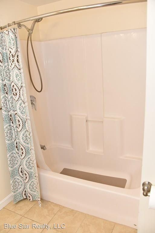 Foto del edificio - 3 br, 1.5 bath House - 9 Eva St.