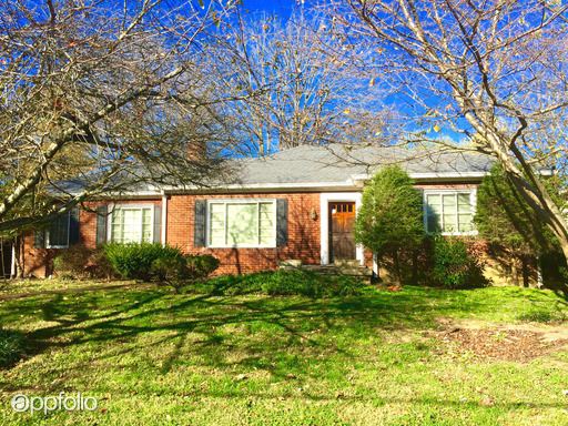 Primary Photo - 946 Glendale Ln