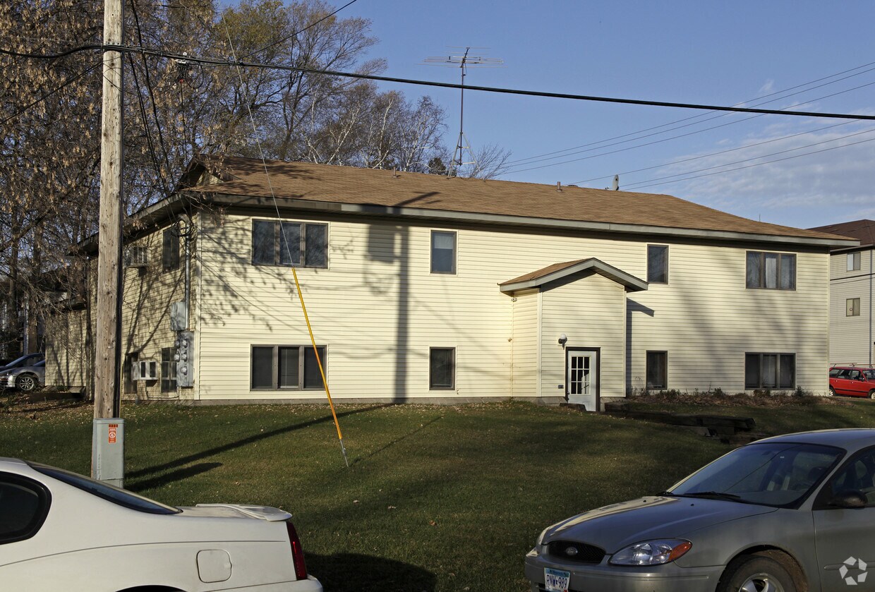 Primary Photo - 1301 5th Ave S