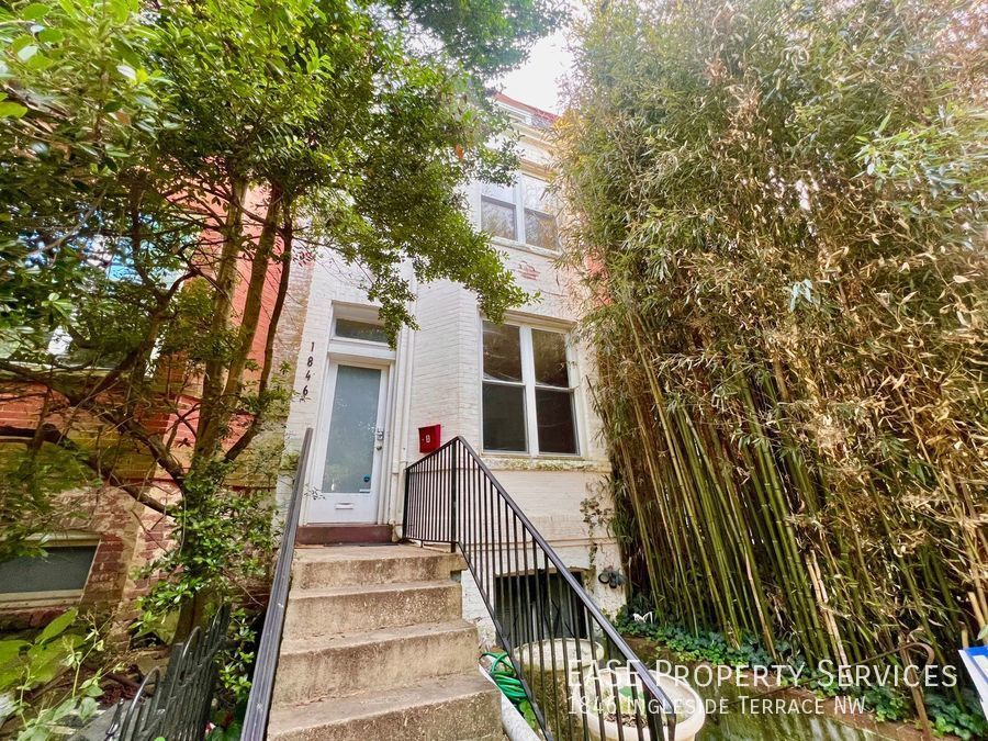 Primary Photo - 1846 Ingleside Terrace NW