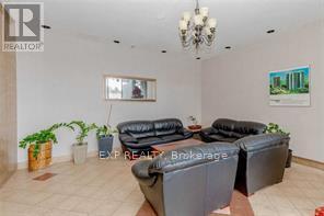 Building Photo - 4101-4101 Sheppard Ave E