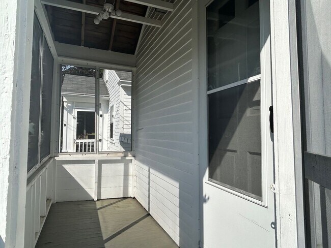 Foto del edificio - 31 W Old Orchard Ave