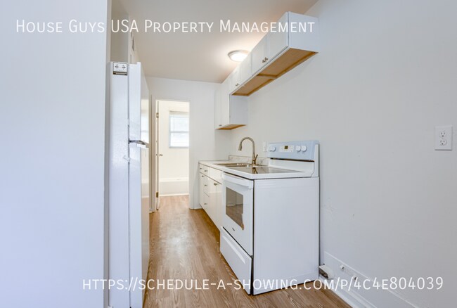 Foto del edificio - 15216 Bellaire Ave