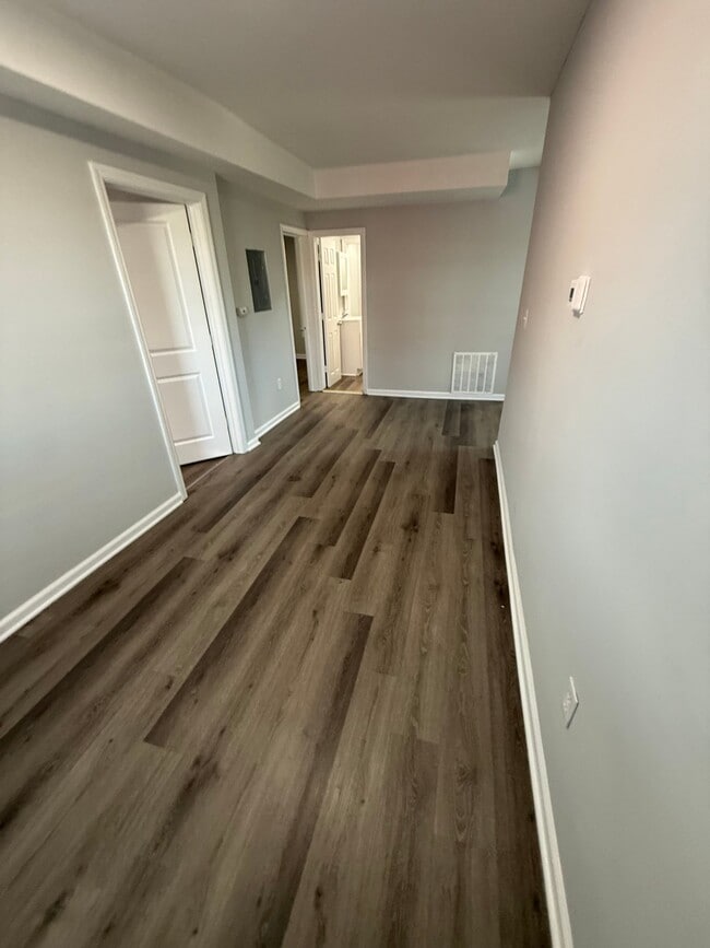 Foto del edificio - 28-32 E 17th St