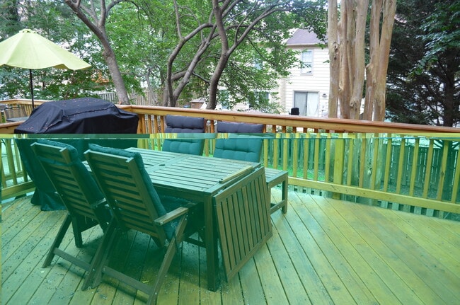 Building Photo - 10345 Latney Rd