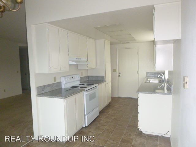 Foto del edificio - 3 br, 2 bath House - 8424 Sierra Sunset Dr