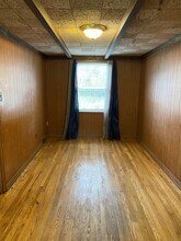 Building Photo - 444 Hale Ave