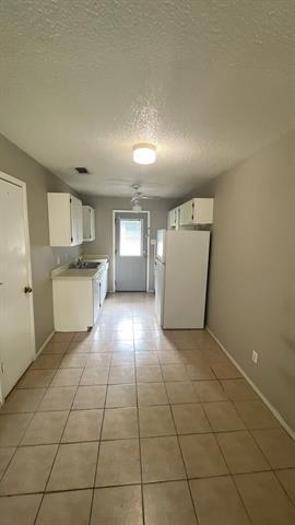 Building Photo - 121 San Saba Ave