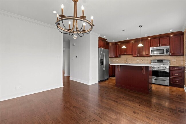 Foto del edificio - 9644 Laramie Ave