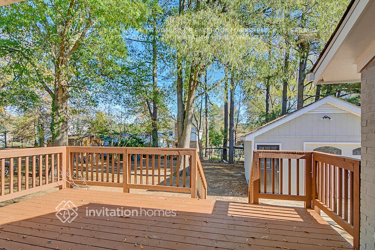 Foto principal - 4616 Castlebar Dr