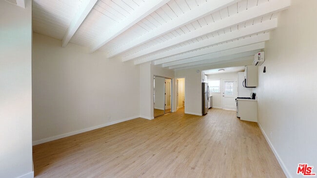 Building Photo - 8903 Harratt St