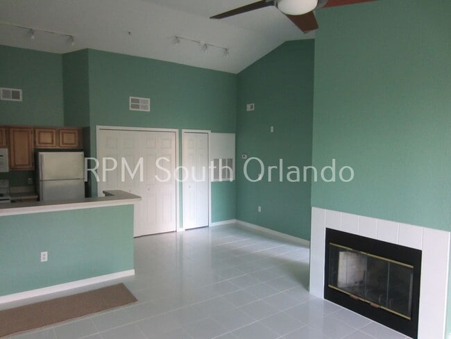 Building Photo - 13103 Mulberry Park Dr